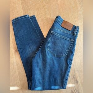 Lucky Brand Jeans Size 8 / 29 Regular Medium Wash Straight Slim Denim